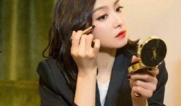 爆料娱乐圈的美妆博主,美丽背后的秘密与技巧