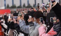 福州新闻爆料记者,记者深入调查，揭示事件背后真相