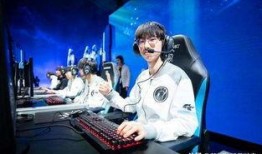 爆料博主陈笑笑简介视频,揭秘爆料博主背后的故事