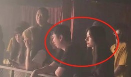 吃瓜网红文案怎么写好一点,瓜界达人教你轻松写出爆款吃瓜文案