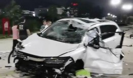 梅州车祸爆料视频最新消息,视频爆料揭示事故惊人细节