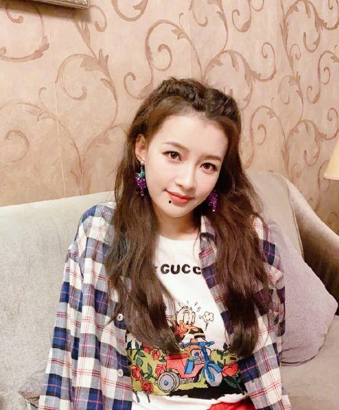 娱乐吃瓜孙怡小说,娱乐圈的甜蜜瓜田